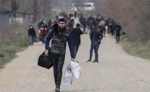 Grécia diz ter impedido entrada de 40.000 migrantes da Turquia desde janeiro