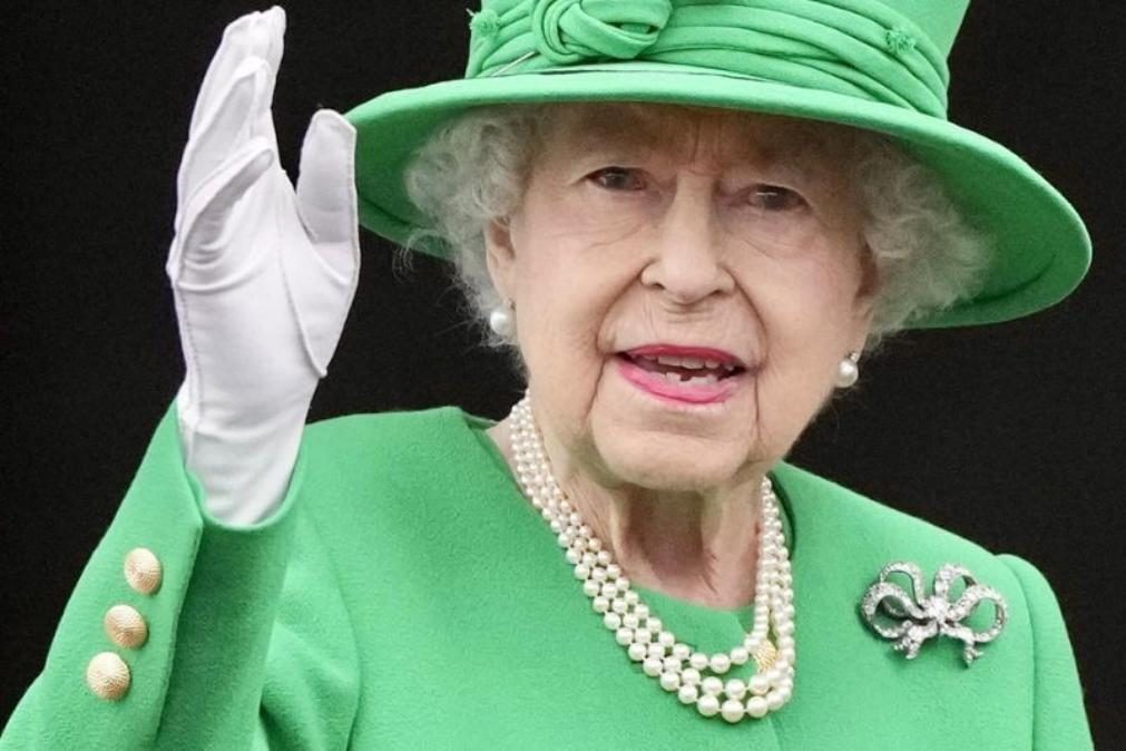 Estado de saúde debilitado da rainha Isabel II faz soar alarmes
