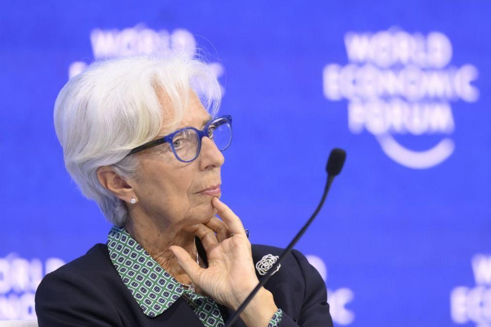 Lagarde não descarta subida de 50 pontos base nos juros em setembro