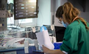 Hospital de Setúbal prevê fechar urgências de obstetrícia 21 dias no verão