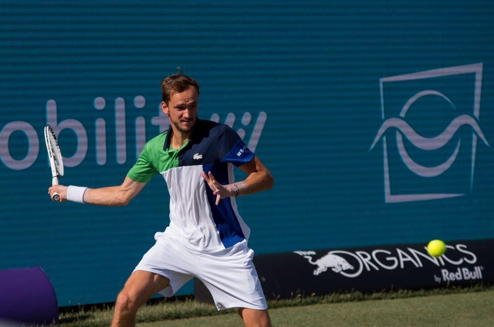 Daniil Medvedev eliminado nos quartos de final do torneio de Maiorca