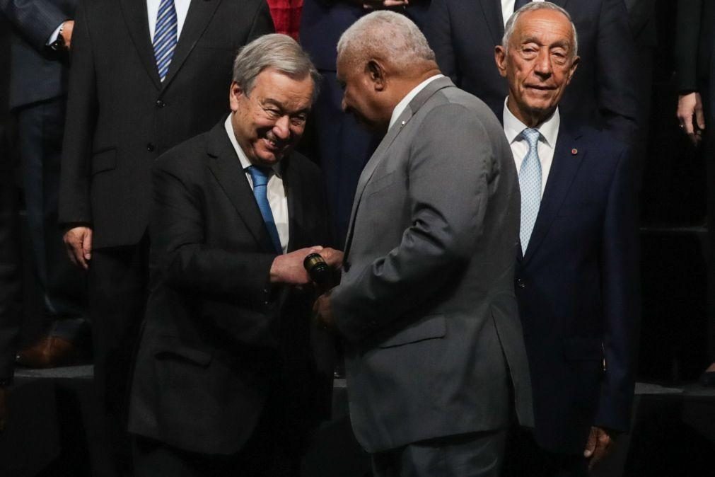 Guterres diz ser preciso investir numa gestão sustentável do mar